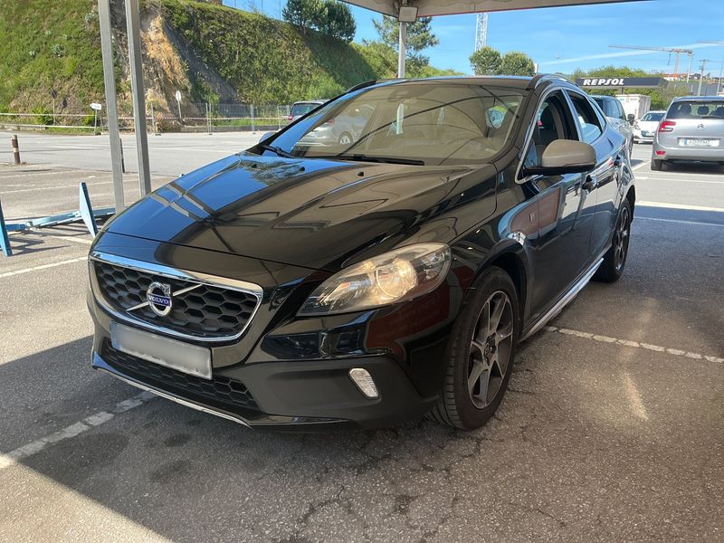 Volvo V40 Cross Country 2.0 D2 Ocean Race 2015 – снимка 1