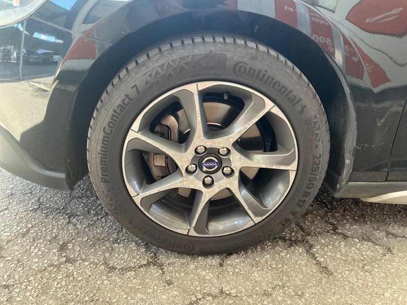 Volvo V40 Cross Country 2.0 D2 Ocean Race 2015 – снимка 3