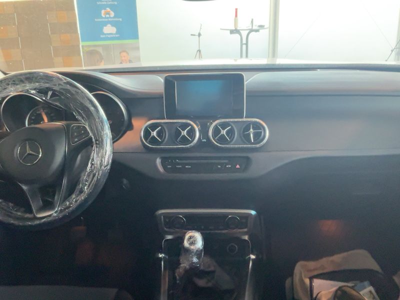 Mercedes-Benz X-Klasse X 250 d 4Matic Doppelkabine Power 2019 – снимка 18