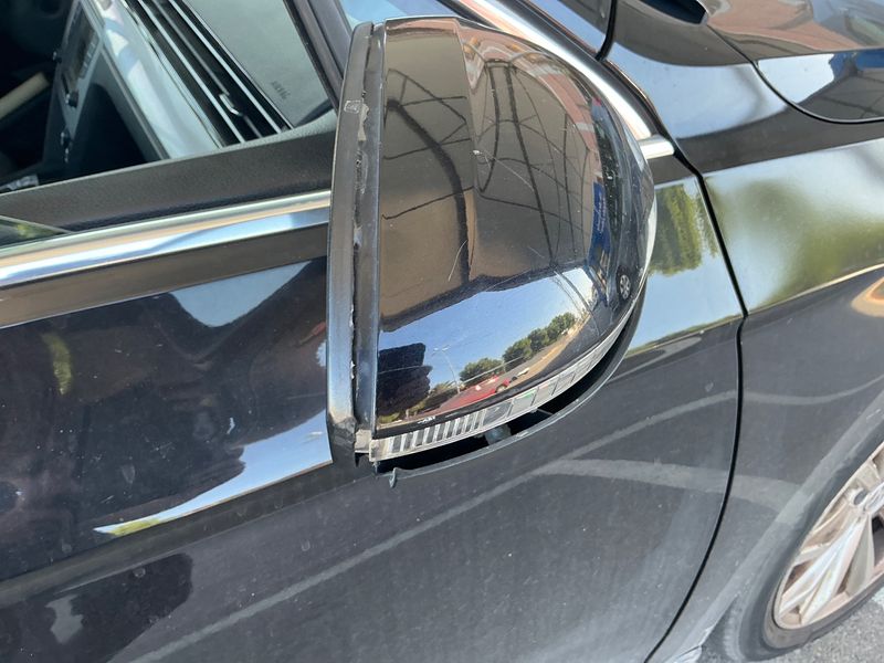 Volkswagen Passat 1.6 TDI Advance BlueMotion Tech 2015 – снимка 22