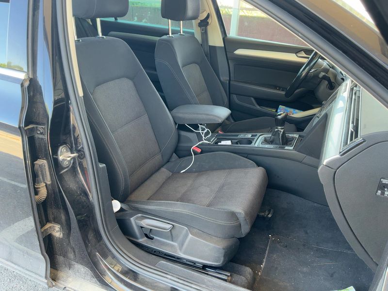 Volkswagen Passat 1.6 TDI Advance BlueMotion Tech 2015 – снимка 16