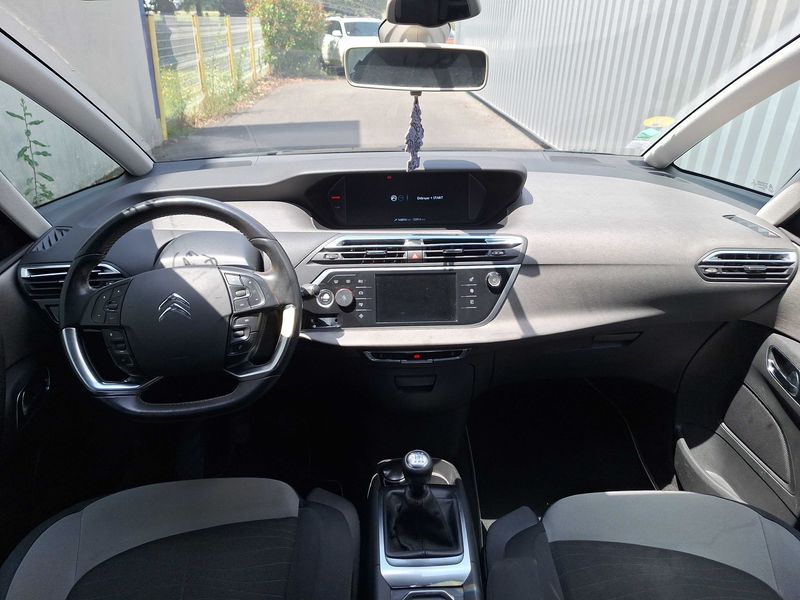 Citroen C4 Picasso 1.6 e-HDi Intensive 2013 – снимка 11