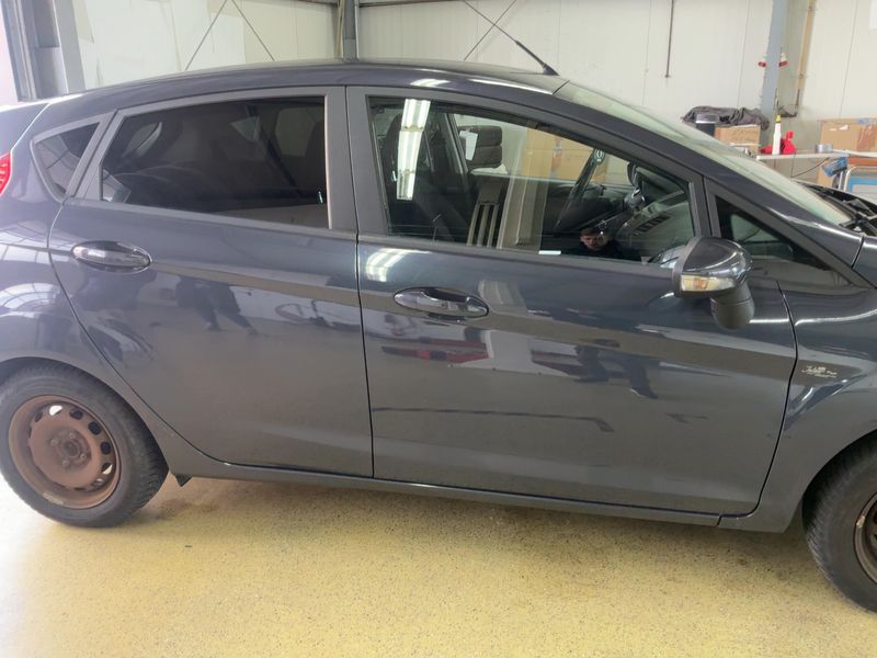 Ford Fiesta 1.0 SYNC Edition 2013 – снимка 10