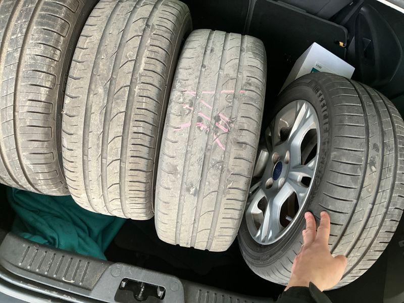 Ford Fiesta 1.0 SYNC Edition 2013 – снимка 15