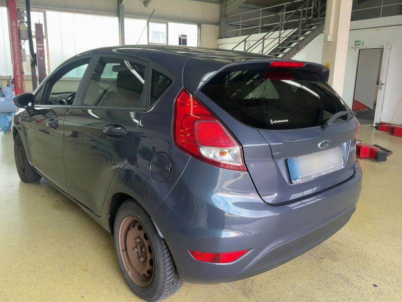 Ford Fiesta 1.0 SYNC Edition 2013 – снимка 6