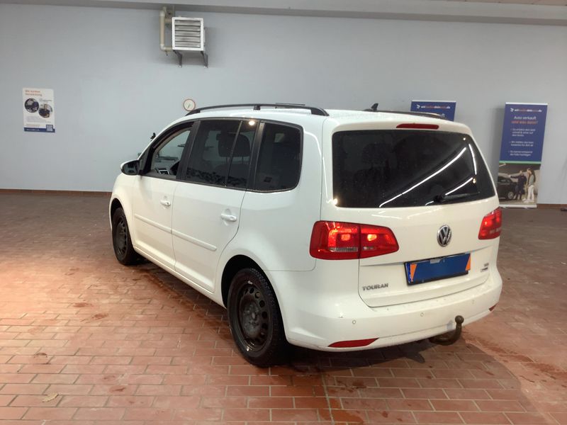 Volkswagen Touran 1.6 TDI Comfortline BlueMotion Tech 2014 – снимка 6