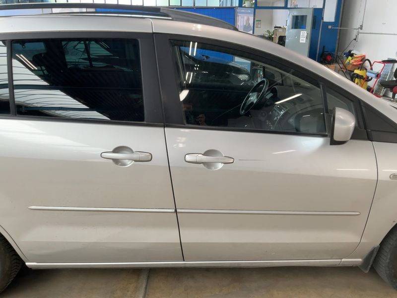 Mazda 5 1.8 Exclusive 2008 – снимка 10