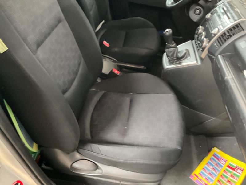 Mazda 5 1.8 Exclusive 2008 – снимка 42