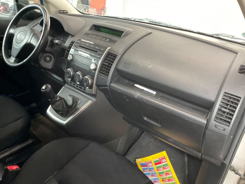 Mazda 5 1.8 Exclusive 2008 – снимка 32