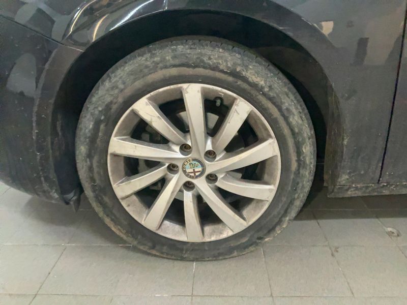 Alfa Romeo Giulietta 1.6 JTD Distinctive 2015 – снимка 3