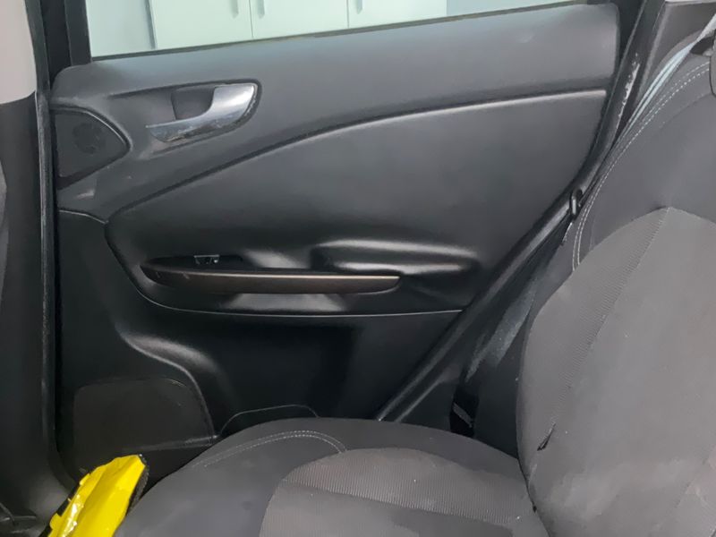 Alfa Romeo Giulietta 1.6 JTD Distinctive 2015 – снимка 32