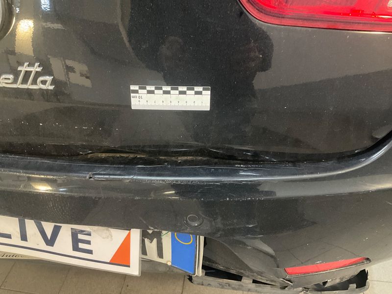 Alfa Romeo Giulietta 1.6 JTD Distinctive 2015 – снимка 36
