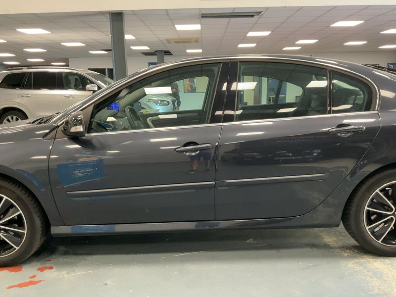 Renault Laguna 1.5 dCi Zen 2015 – снимка 4