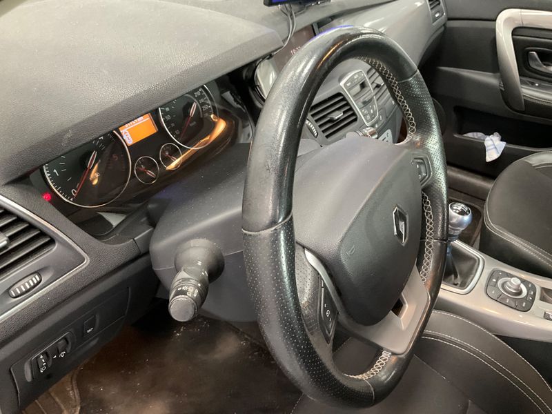 Renault Laguna 1.5 dCi Zen 2015 – снимка 23