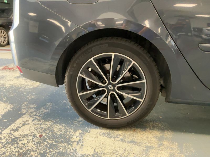 Renault Laguna 1.5 dCi Zen 2015 – снимка 9