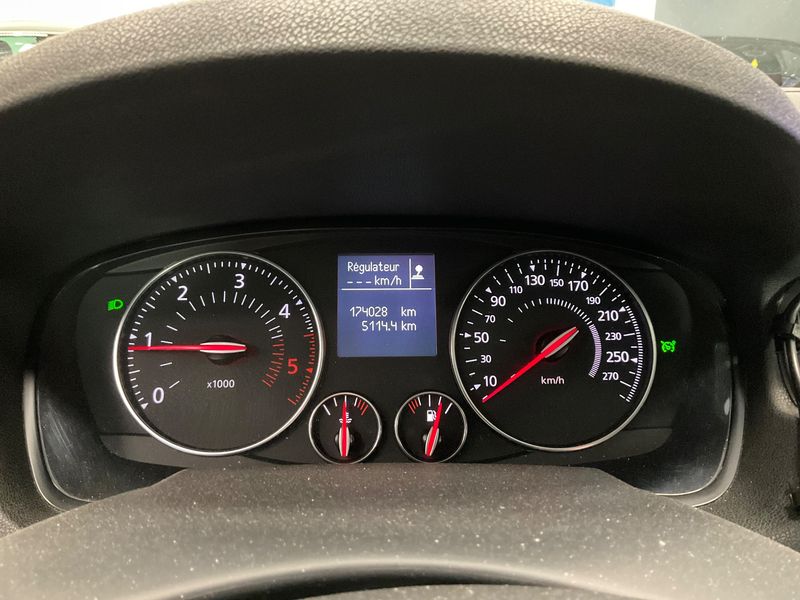 Renault Laguna 1.5 dCi Zen 2015 – снимка 18