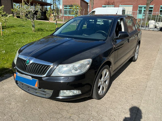 Skoda Octavia 2.0 TDI Elegance 2010 – снимка 1