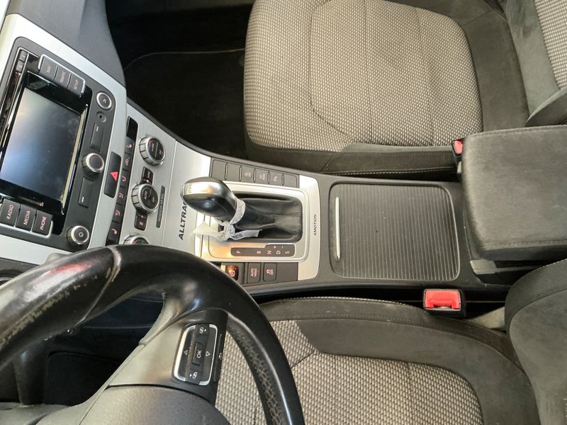 Volkswagen Passat 2.0 TDI Sky 4Motion BlueMotion Tech 2014 – снимка 28