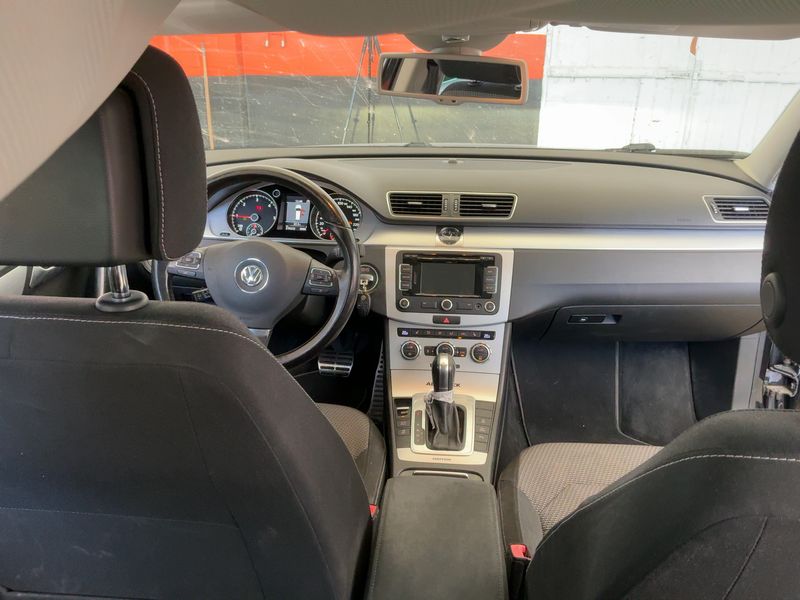 Volkswagen Passat 2.0 TDI Sky 4Motion BlueMotion Tech 2014 – снимка 17
