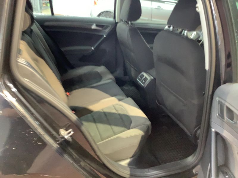 Volkswagen Golf VII 1.6 TDI Comfortline BlueMotion Tech 2018 – снимка 20