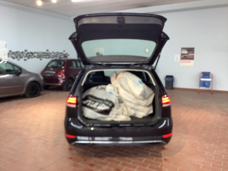 Volkswagen Golf VII 1.6 TDI Comfortline BlueMotion Tech 2018 – снимка 16