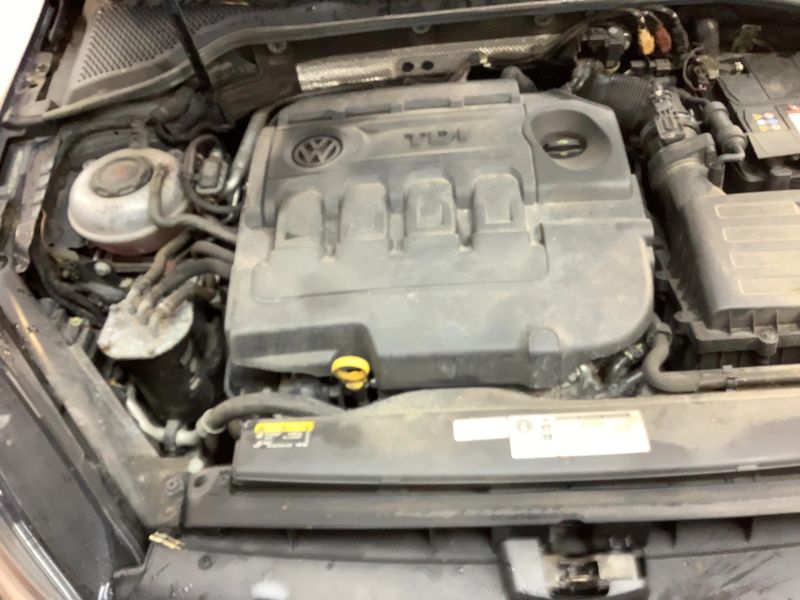 Volkswagen Golf VII 1.6 TDI Comfortline BlueMotion Tech 2018 – снимка 22