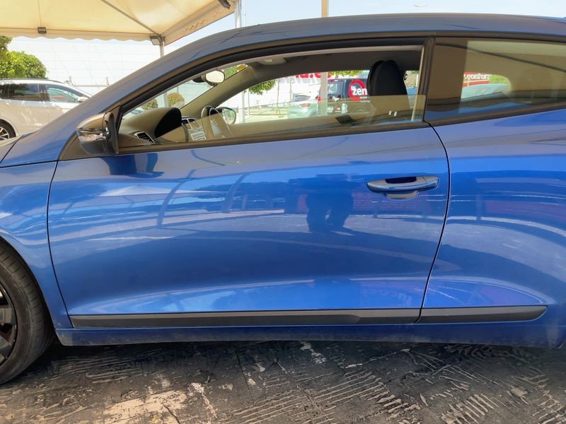 Volkswagen Scirocco 2.0 TDI 2011 – снимка 4