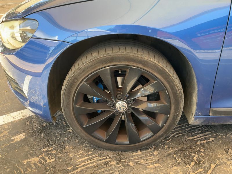 Volkswagen Scirocco 2.0 TDI 2011 – снимка 3