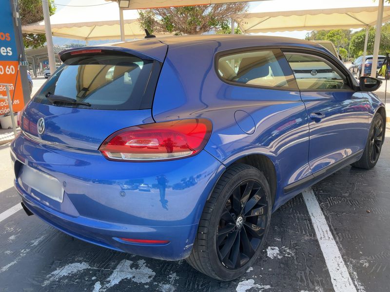 Volkswagen Scirocco 2.0 TDI 2011 – снимка 8