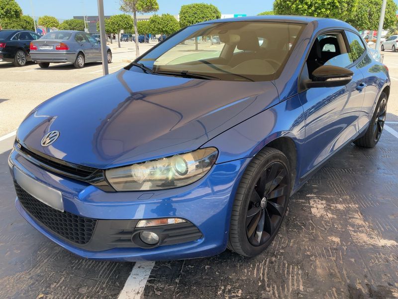 Volkswagen Scirocco 2.0 TDI 2011 – снимка 1