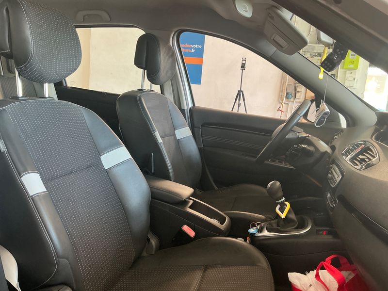 Renault Scenic 1.4 TCe BOSE Edition 2011 – снимка 3