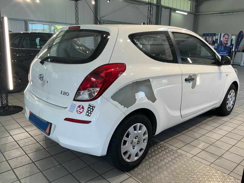 Hyundai i20 1.2 FIFA World Cup Edition 2014 – снимка 2