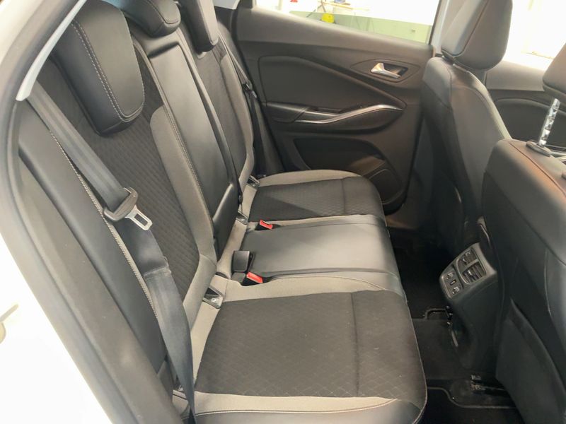 Opel Grandland X 1.2 Turbo Ultimate 2019 – снимка 19