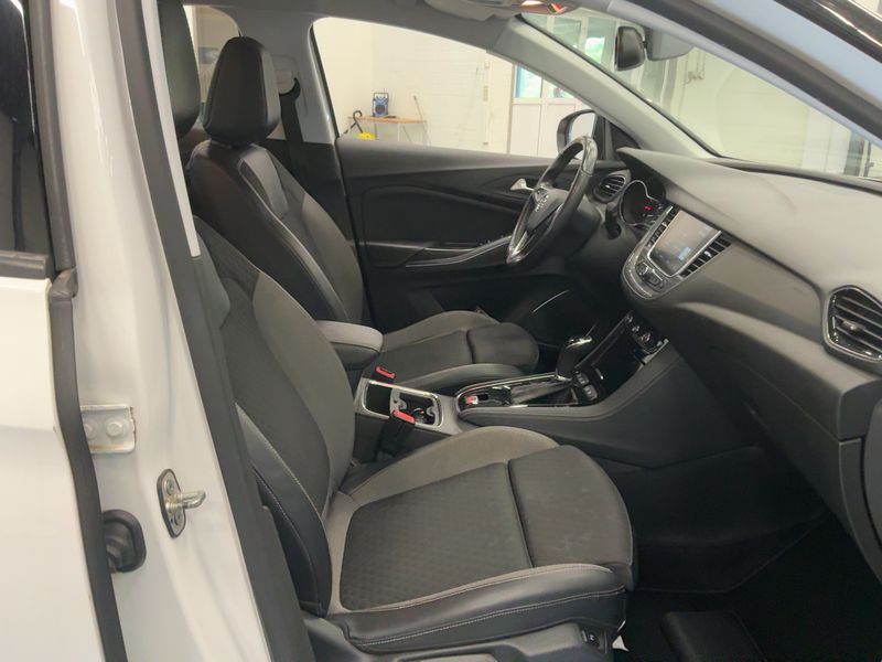 Opel Grandland X 1.2 Turbo Ultimate 2019 – снимка 16