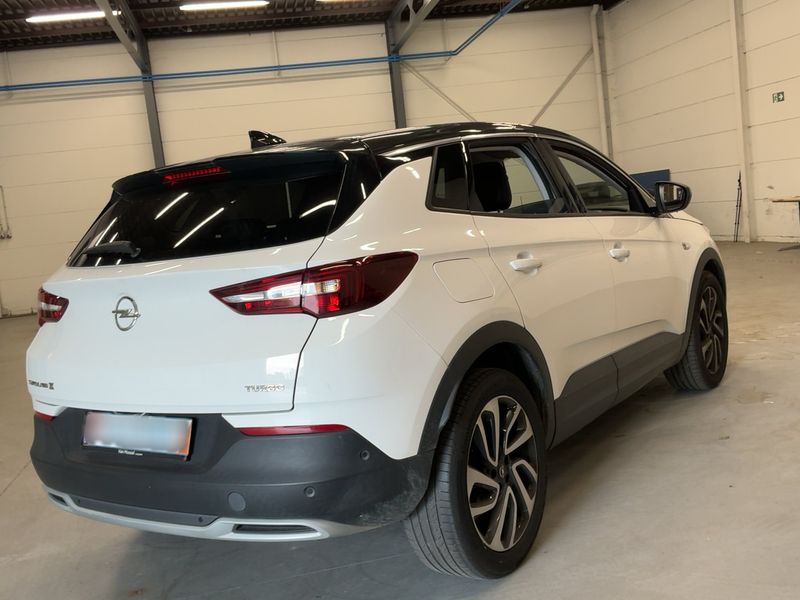 Opel Grandland X 1.2 Turbo Ultimate 2019 – снимка 8