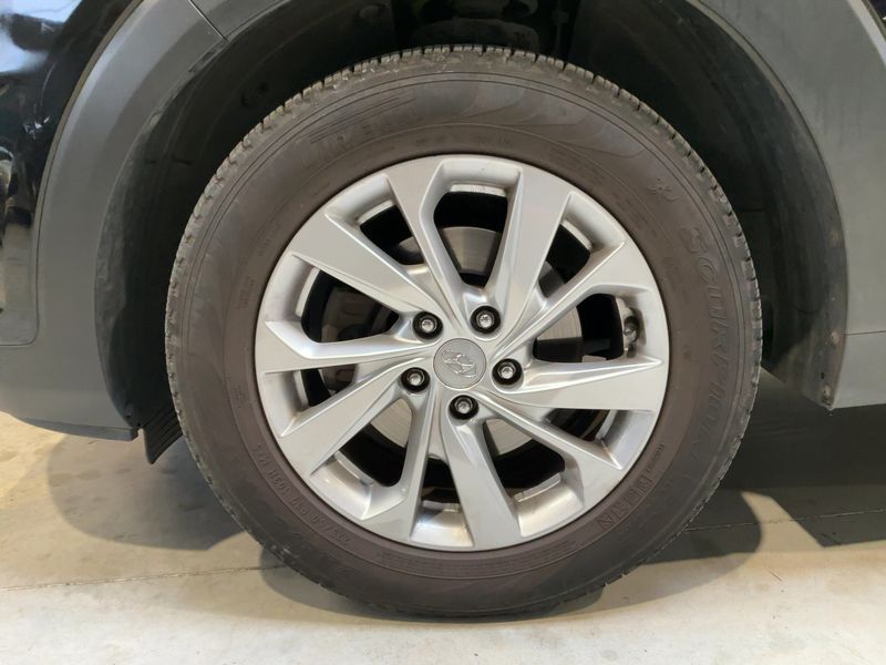 Hyundai Tucson 1.6 CRDi Business 2WD 2019 – снимка 3