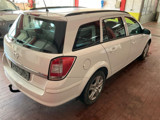 Opel Astra 1.7 CDTI Edition 2009 – снимка 2