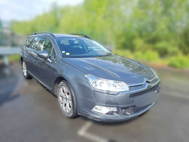 Citroen C5 2.0 HDi Confort 2014 – снимка на щета 6