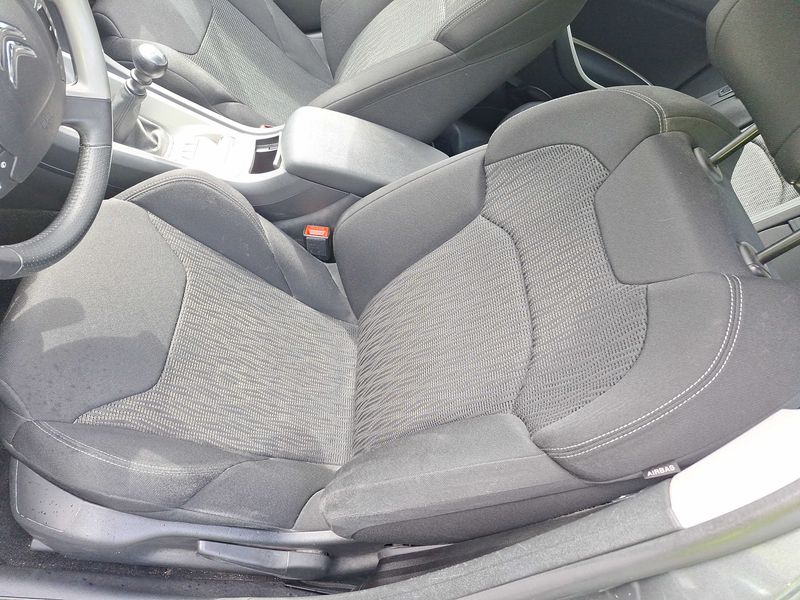 Citroen C5 2.0 HDi Confort 2014 – снимка на щета 111