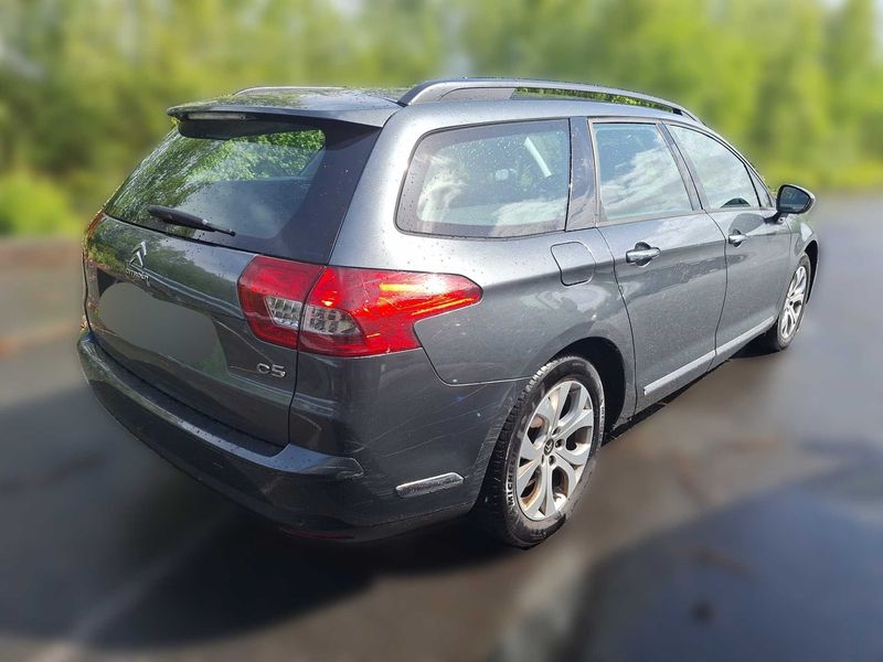 Citroen C5 2.0 HDi Confort 2014 – снимка на щета 5