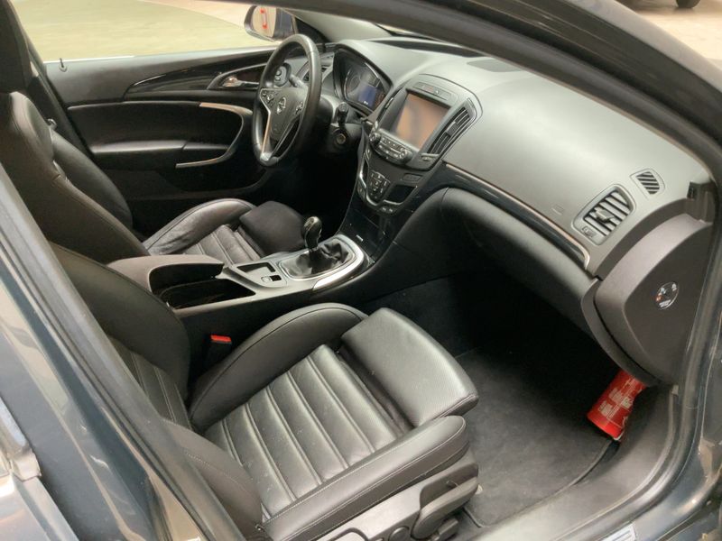 Opel Insignia Sports Tourer 1.6 CDTI DPF Innovation 2016 – снимка 16