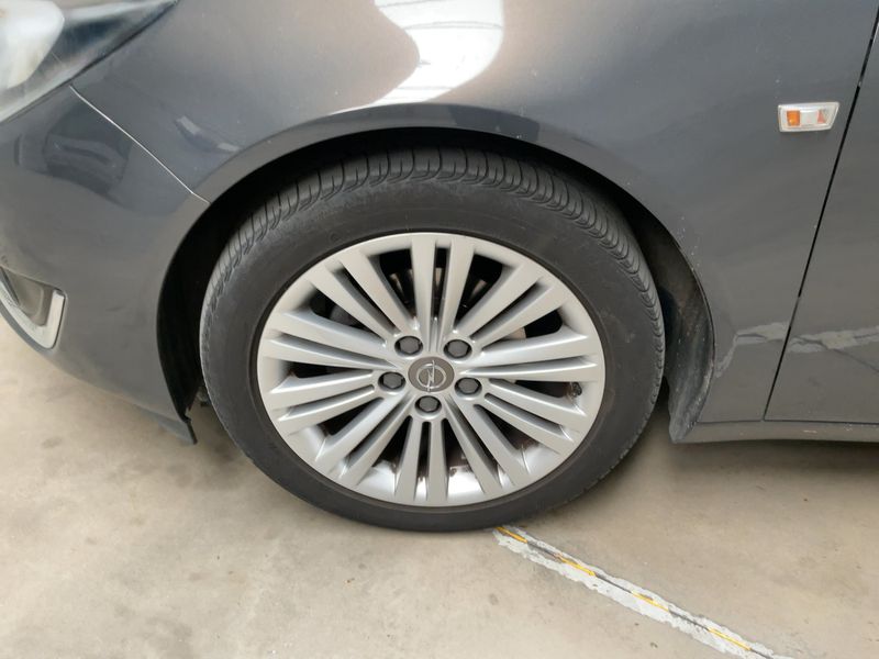 Opel Insignia Sports Tourer 1.6 CDTI DPF Innovation 2016 – снимка 3