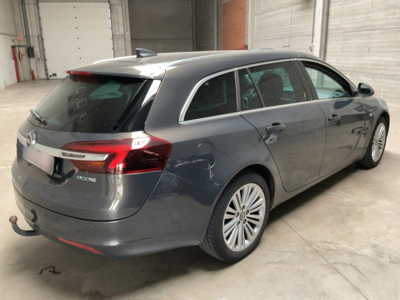 Opel Insignia Sports Tourer 1.6 CDTI DPF Innovation 2016 – снимка 8