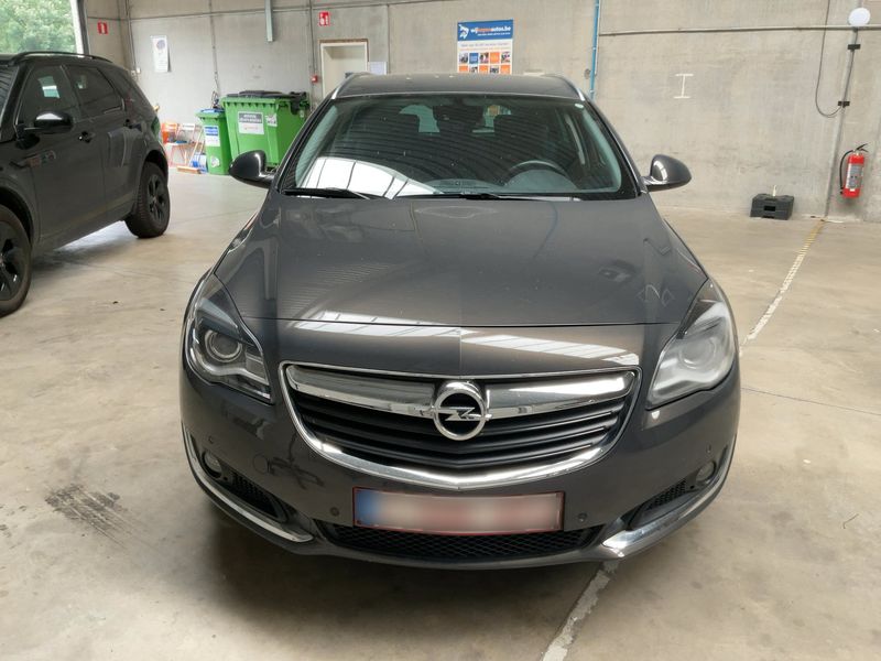Opel Insignia Sports Tourer 1.6 CDTI DPF Innovation 2016 – снимка 14