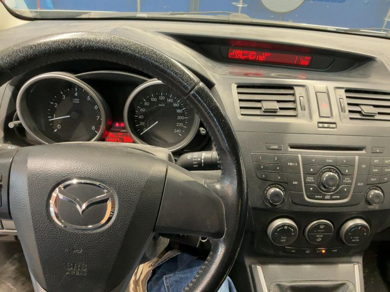 Mazda 5 1.8 Center-Line 2011 – снимка 18