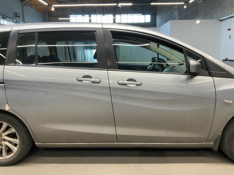 Mazda 5 1.8 Center-Line 2011 – снимка 10