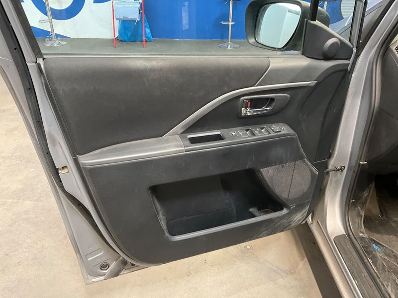 Mazda 5 1.8 Center-Line 2011 – снимка 28