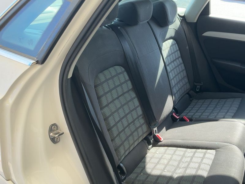 Audi Q3 2.0 TDI quattro Ambition 2014 – снимка 19