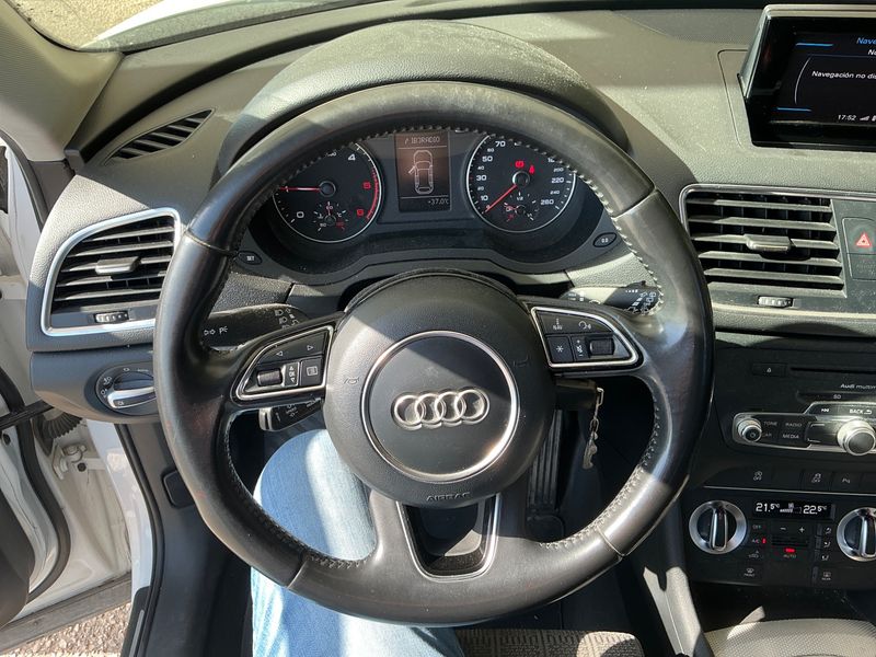 Audi Q3 2.0 TDI quattro Ambition 2014 – снимка 25