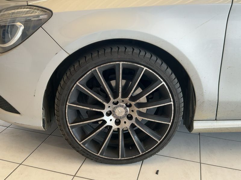 Mercedes-Benz CLA-Klasse CLA 200 d 2014 – снимка 3